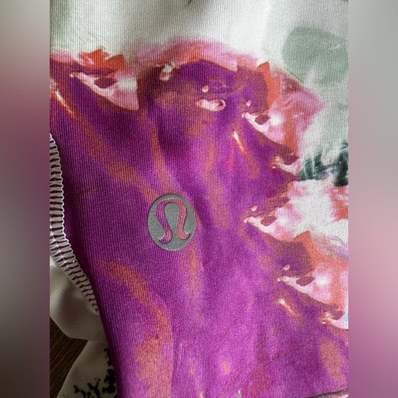 Lululemon Speed Legging Athletic Tight III in Pigment Wave Print Size 8 - Picture 5 of 5